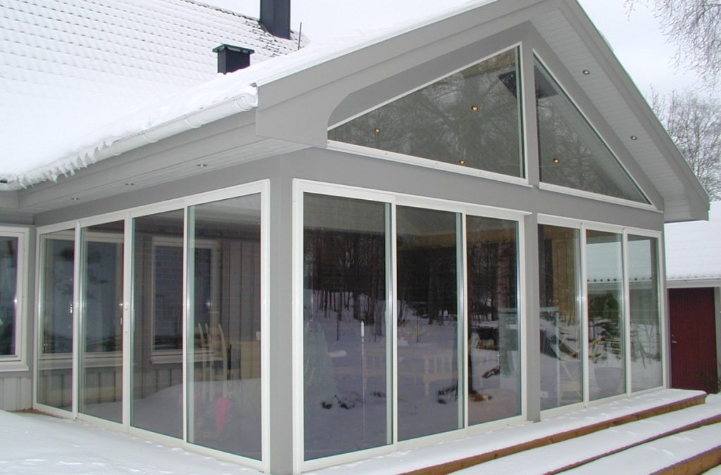 uterum vinterträdgård inglasning sadeltak