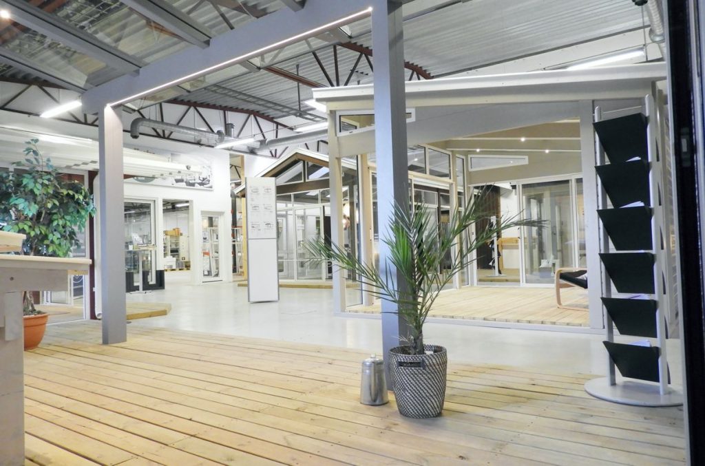 uterum utställning forserum showroom
